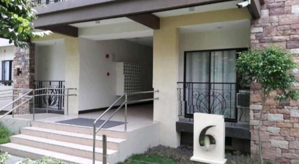 Apartelle D' Oasis Davao City Екстериор снимка